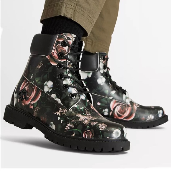 WOMEN'S TIMBERLAND® HERITAGE 6-INCH WATERPROOF BOOTS - Picture 4 of 5